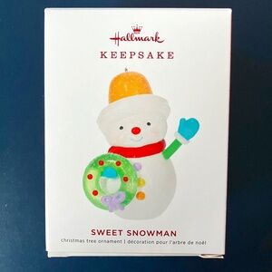 2019 Sweet Snowman Limited Edition with a Jelly Candy Wreath and Gumball Hat